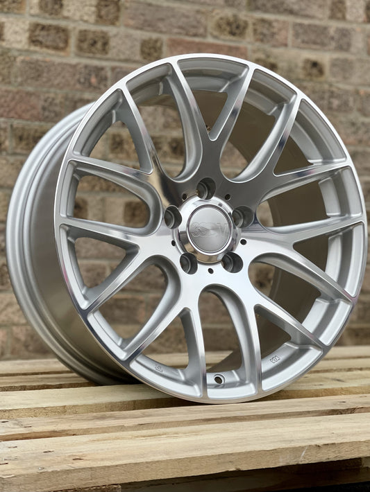 18" Volkswagen Transporter 3SDM 0.01 Silver Cut Alloy Wheels