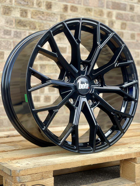 20" Ford Transit Custom Bola Vansport B25 Gloss Black Alloy Wheels