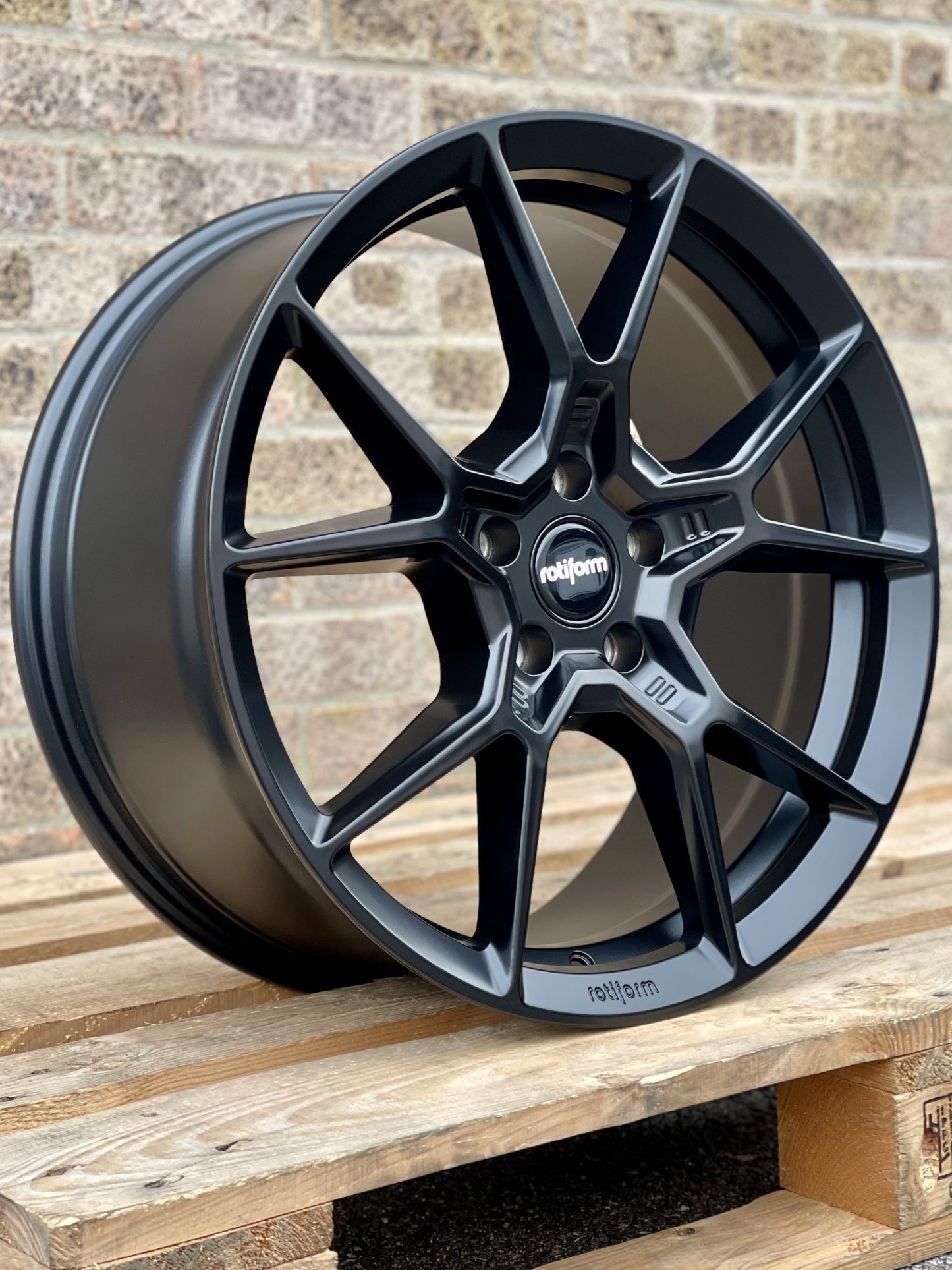 19" Volkswagen Caddy Rotiform KPR Alloy Wheels