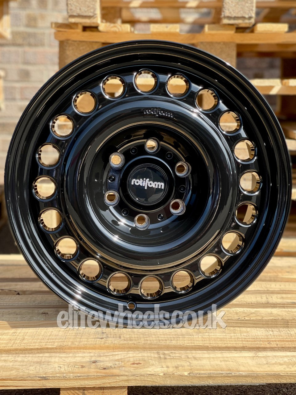 17" Toyota Hilux Rotiform STL Alloy Wheels