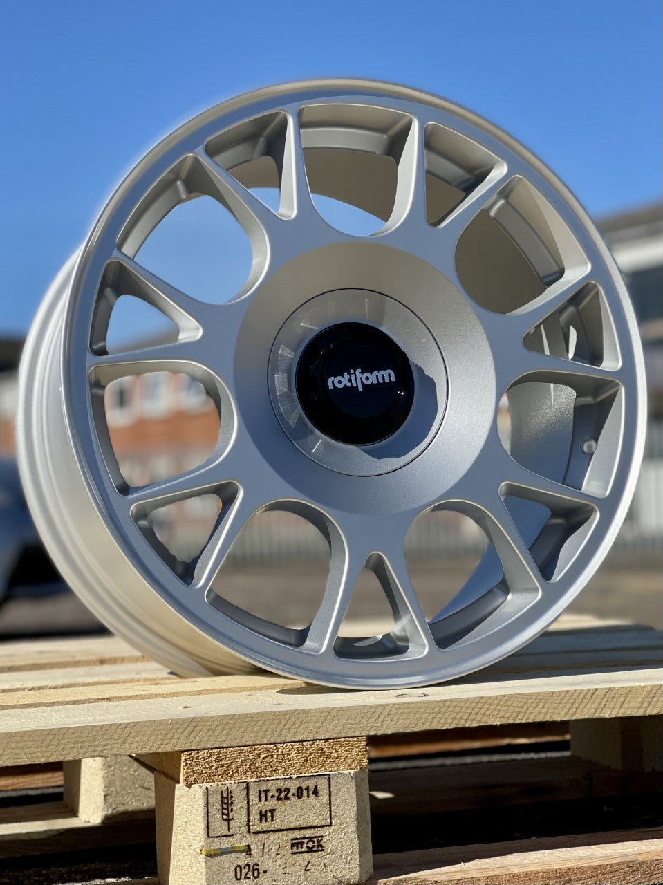 19" Volkswagen Golf Rotiform TUF-R Alloy Wheels