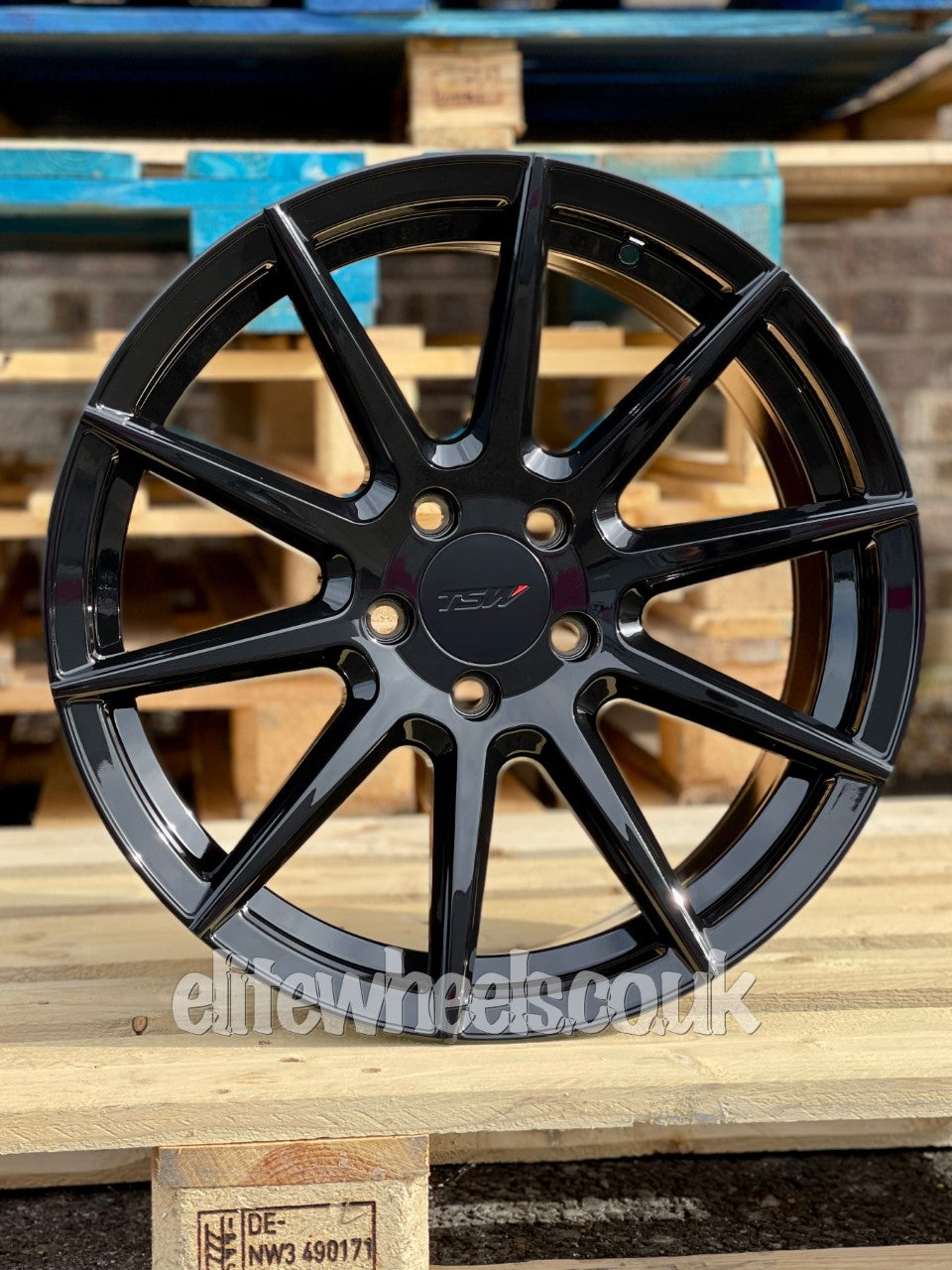 18" Volkswagen Caddy TSW Clypse Gloss Black