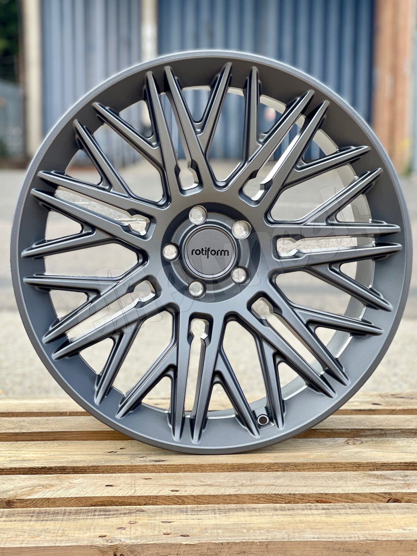 22" Range Rover Rotiform JDR Alloy Wheels