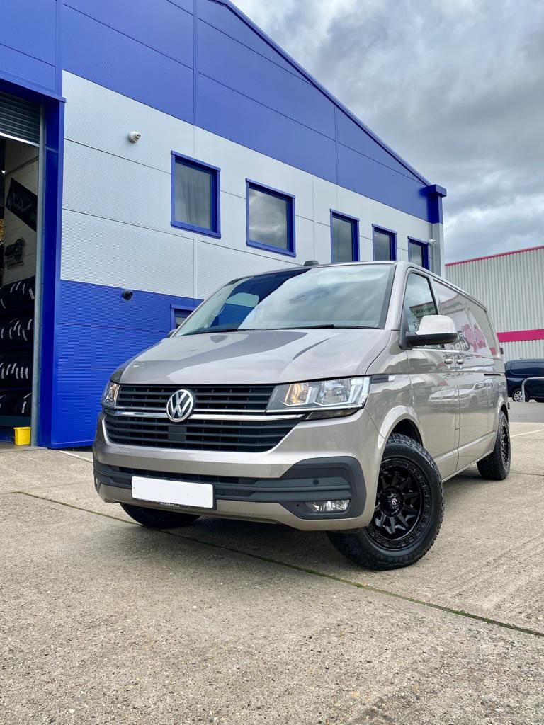 17" Volkswagen Transporter Fuel Covert Black Alloy Wheel