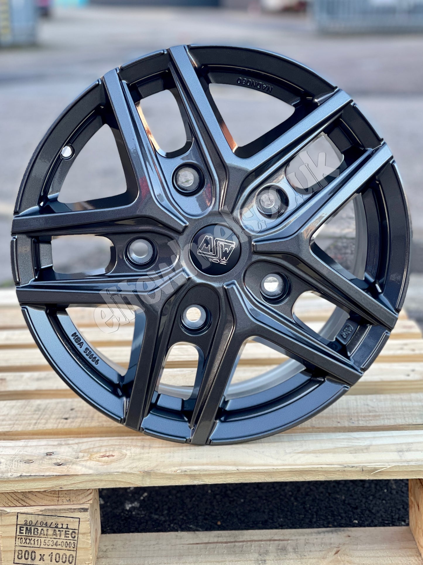 16" Ford Transit LWB MSW 40 Gunmetal Alloy Wheel