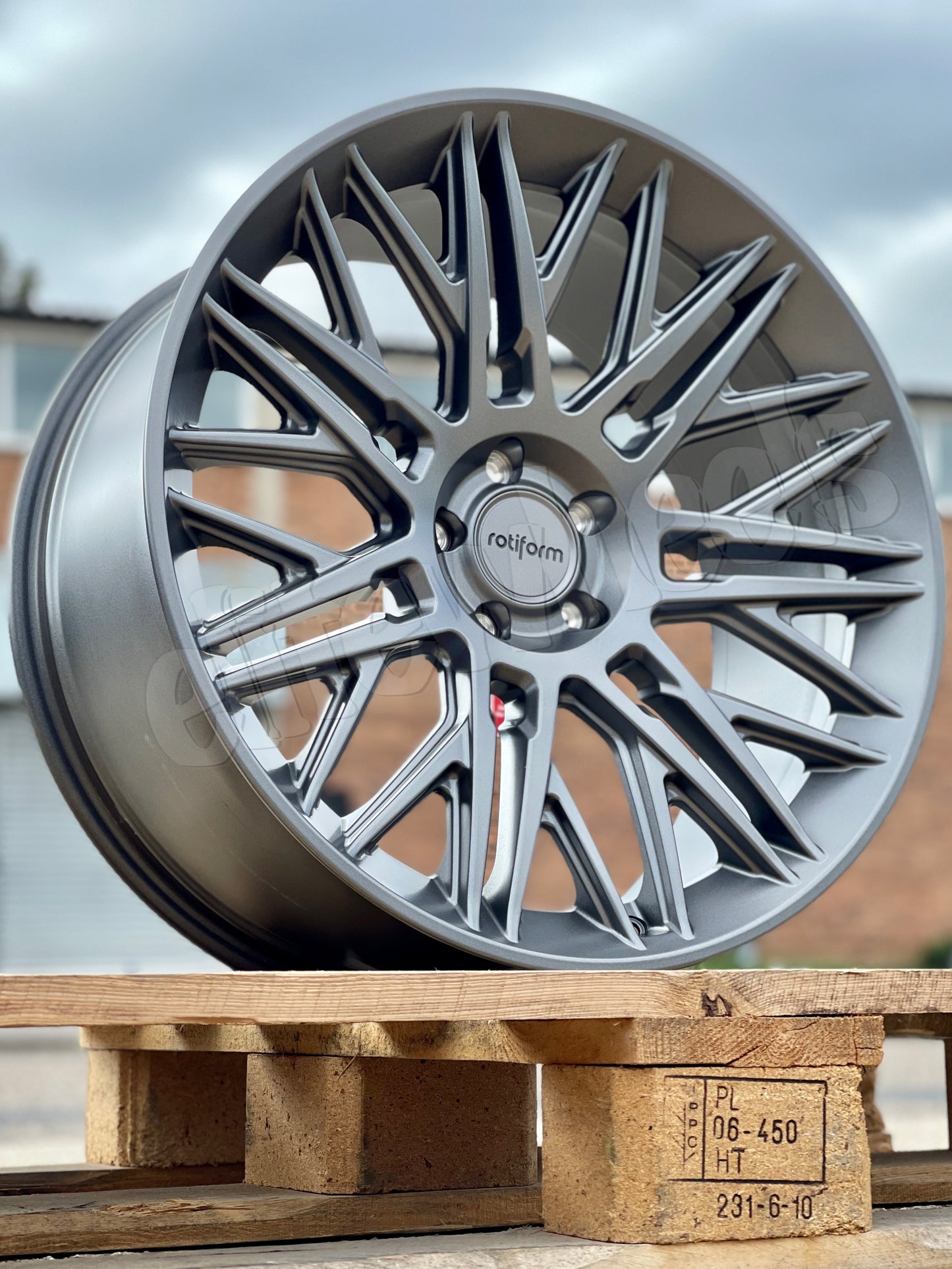 22" Range Rover Rotiform JDR Alloy Wheels